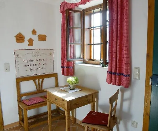 度假居 Lamplberg Gutendorf